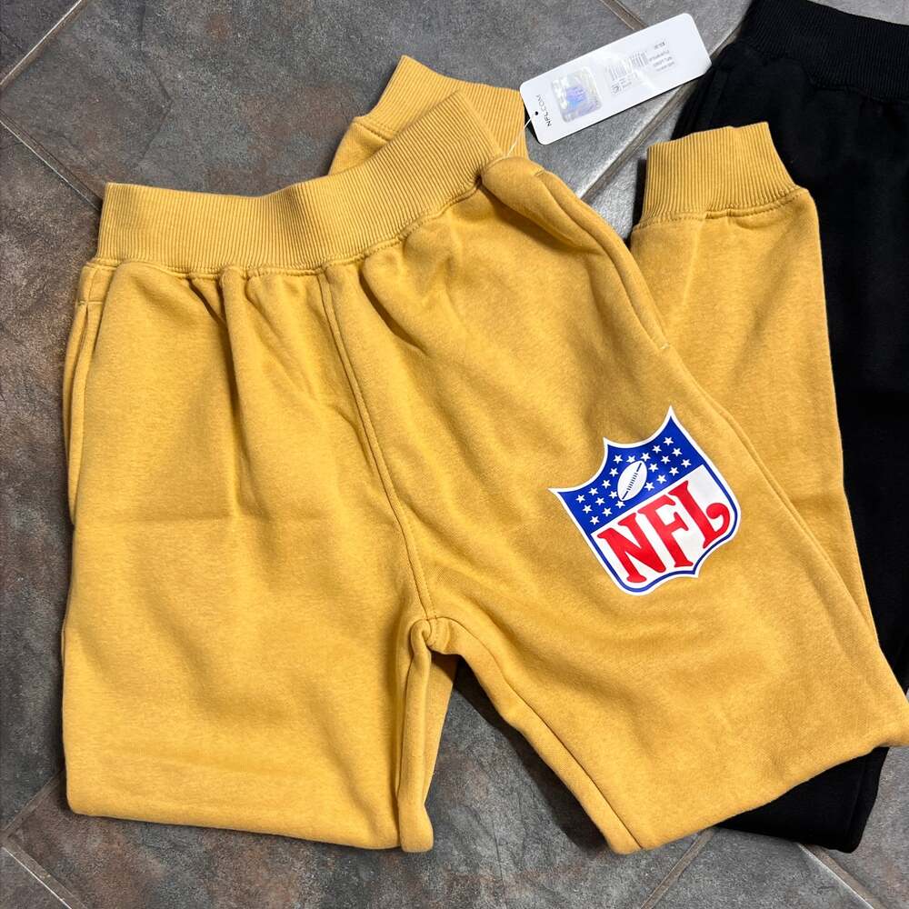 NBA/NFL boys sports sweats size 8/10 gold/blk new